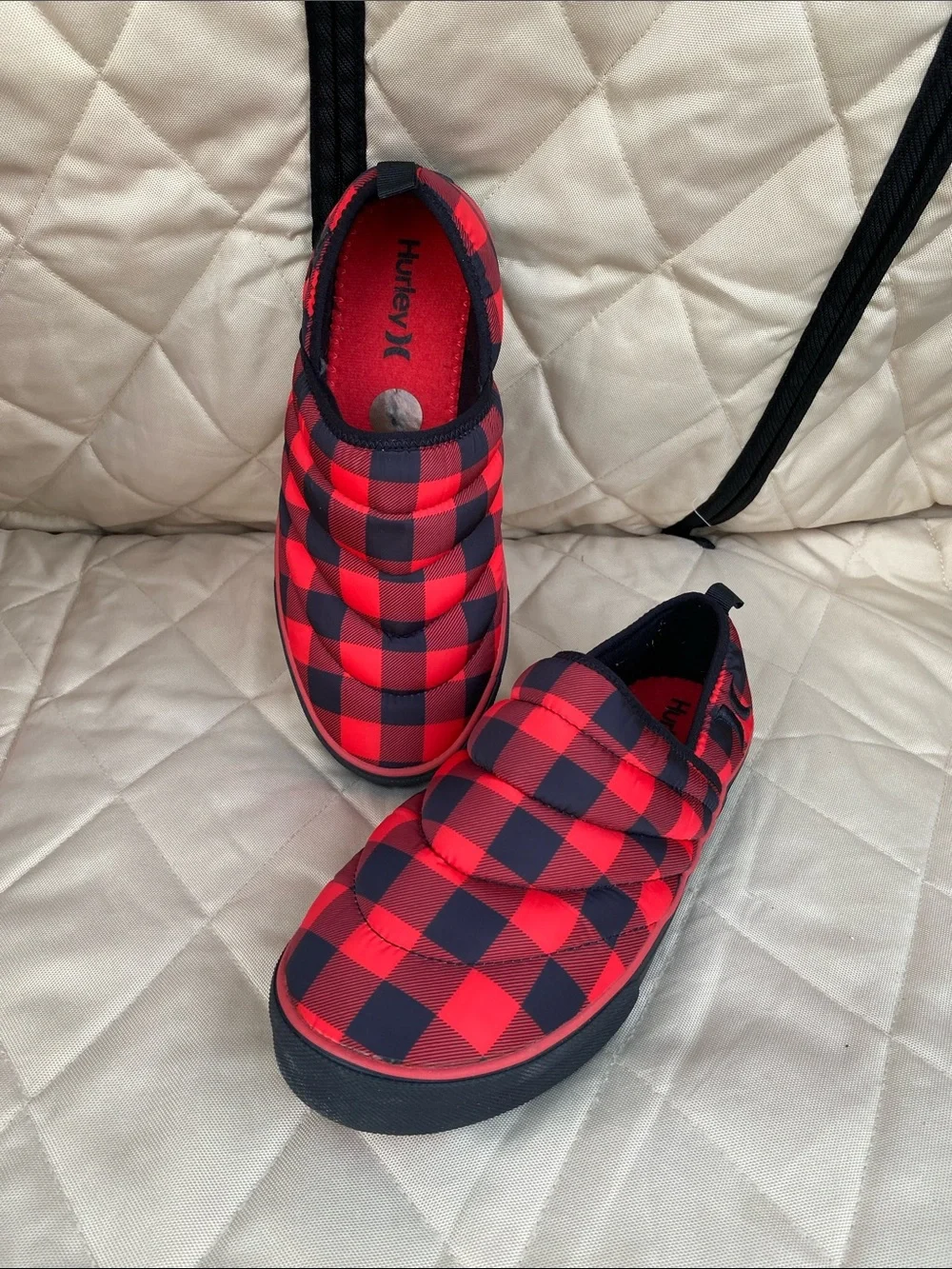 Hurley Mens Red and Black Plaid Slip-On Sneakers
